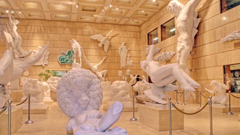 sculpture museum