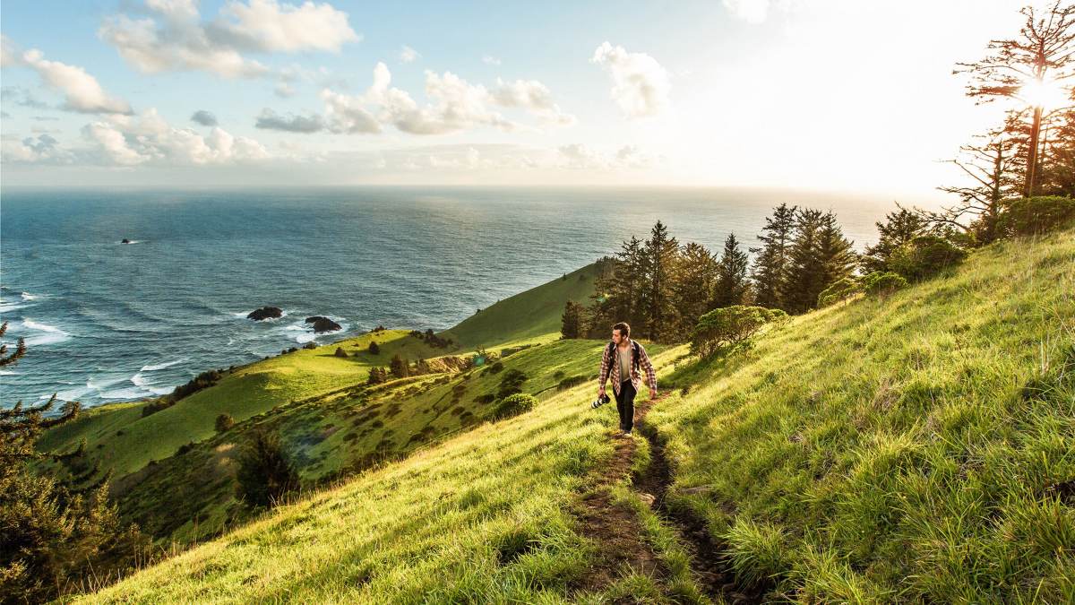 Hike along the coastline